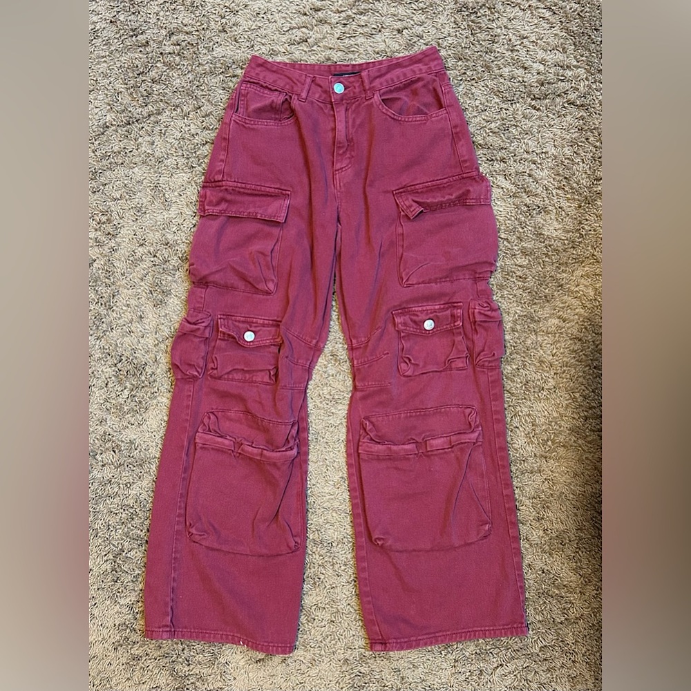 Forever 21 Wide Leg Cargo Pants - Burgundy